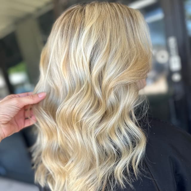 Mini Highlight Refresh Bundle🌟 at K.R. Collective in Slidell, LA